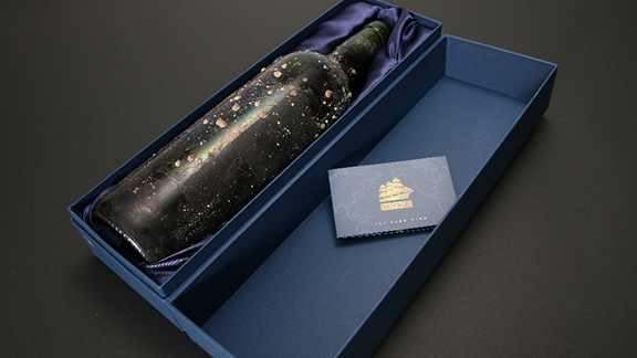 海底熟成ワインVOYAGE【カサーレ・ヴェッキオ モンテプルチャーノ・ダブルッツォ 2018】